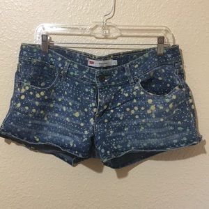 Sale🛍Levi Strauss&Co shorty short blue polka Dots